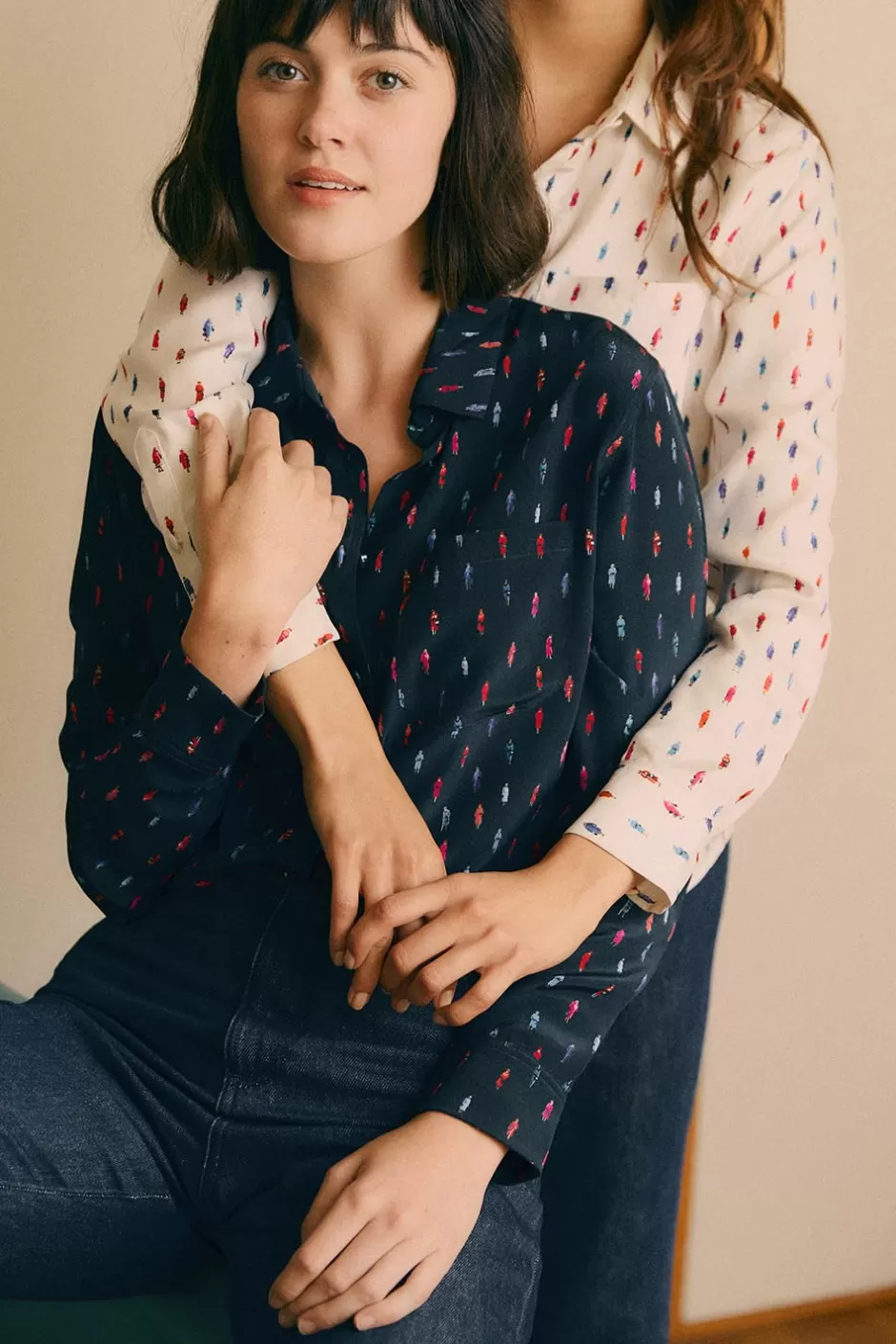 chemisier_en_soie_reine_elisabeth_5.webp Soi Paris Chemisier en soie Reine Elisabeth IMPRIMÉS New