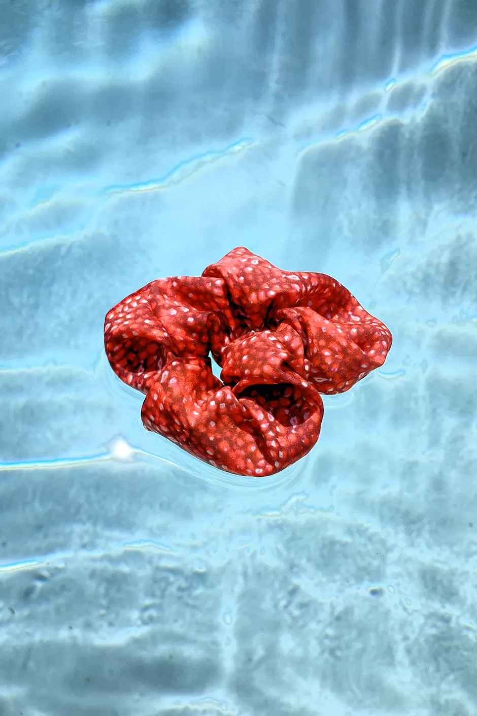 chouchou_en_soie_grenades_4.webp Soi Paris Chouchou en soie Grenades IMPRIMÉS Flash Sale