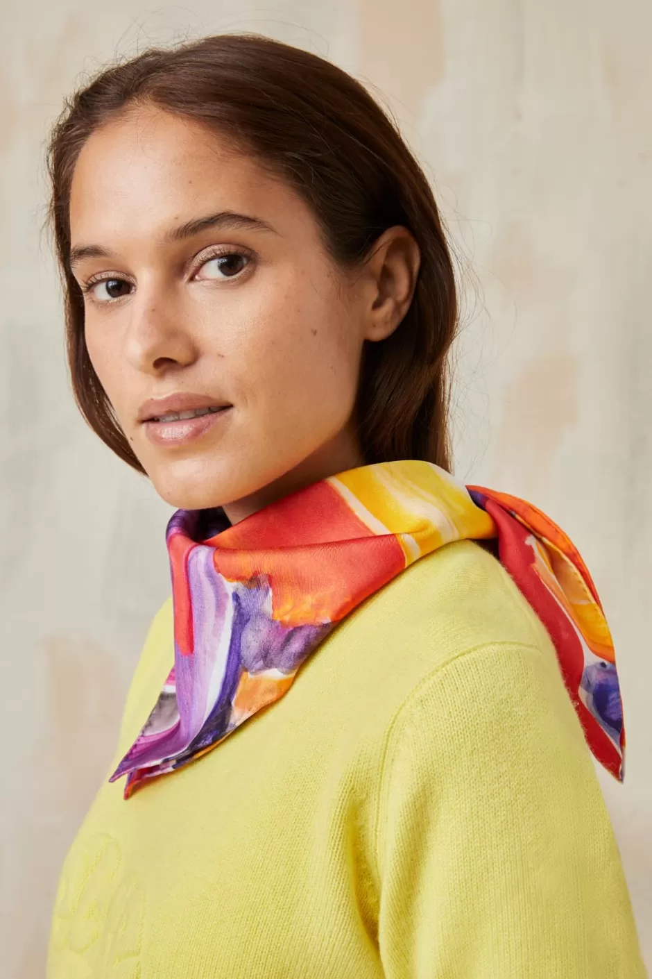 foulard_en_soie_dlices_6.webp Soi Paris Foulard en soie Délices IMPRIMÉS Store