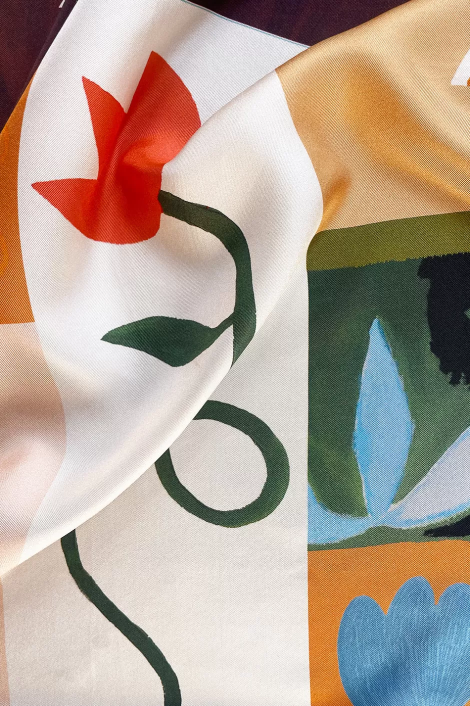 foulard_en_soie_soi_x_laetitia_rouget_2.webp Soi Paris Foulard en soie Soi x Laetitia Rouget IMPRIMÉS Fashion