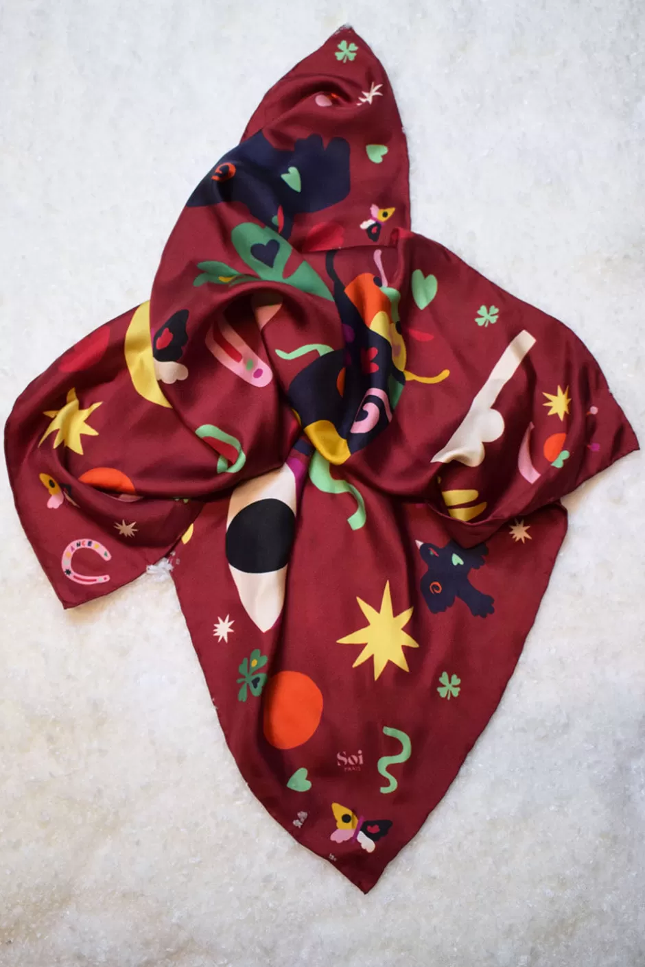 foulard_en_soie_soi_x_leona_rose_2.webp Soi Paris Foulard en soie Soi x Leona Rose IMPRIMÉS Flash Sale