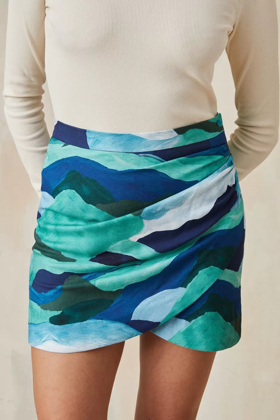 jupe_divine_evasion_glace_3.webp Soi Paris Jupe Divine Evasion glacée IMPRIMÉS Best