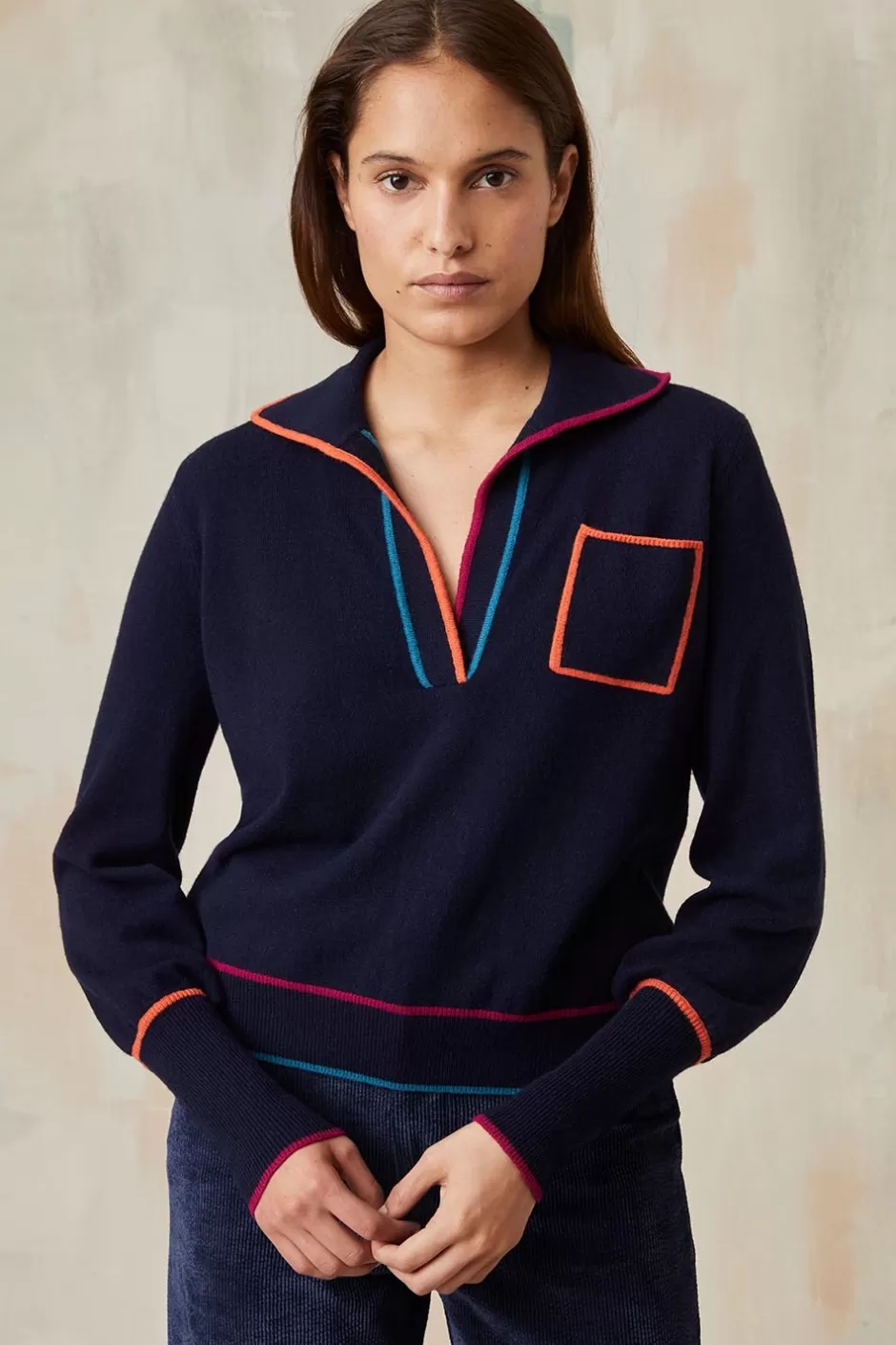 pull_paolo_bleu_profond_3.webp Soi Paris Pull Paolo Bleu Profond IMPRIMÉS Shop