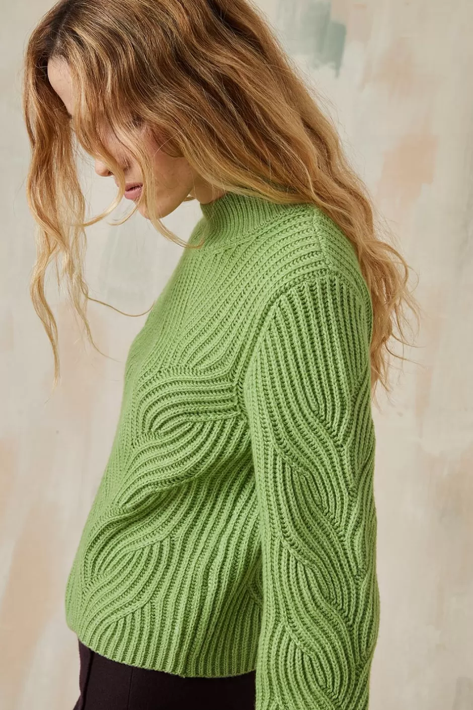 pull_vert_pistache_2.webp Soi Paris Pull Vert Pistache IMPRIMÉS Best Sale