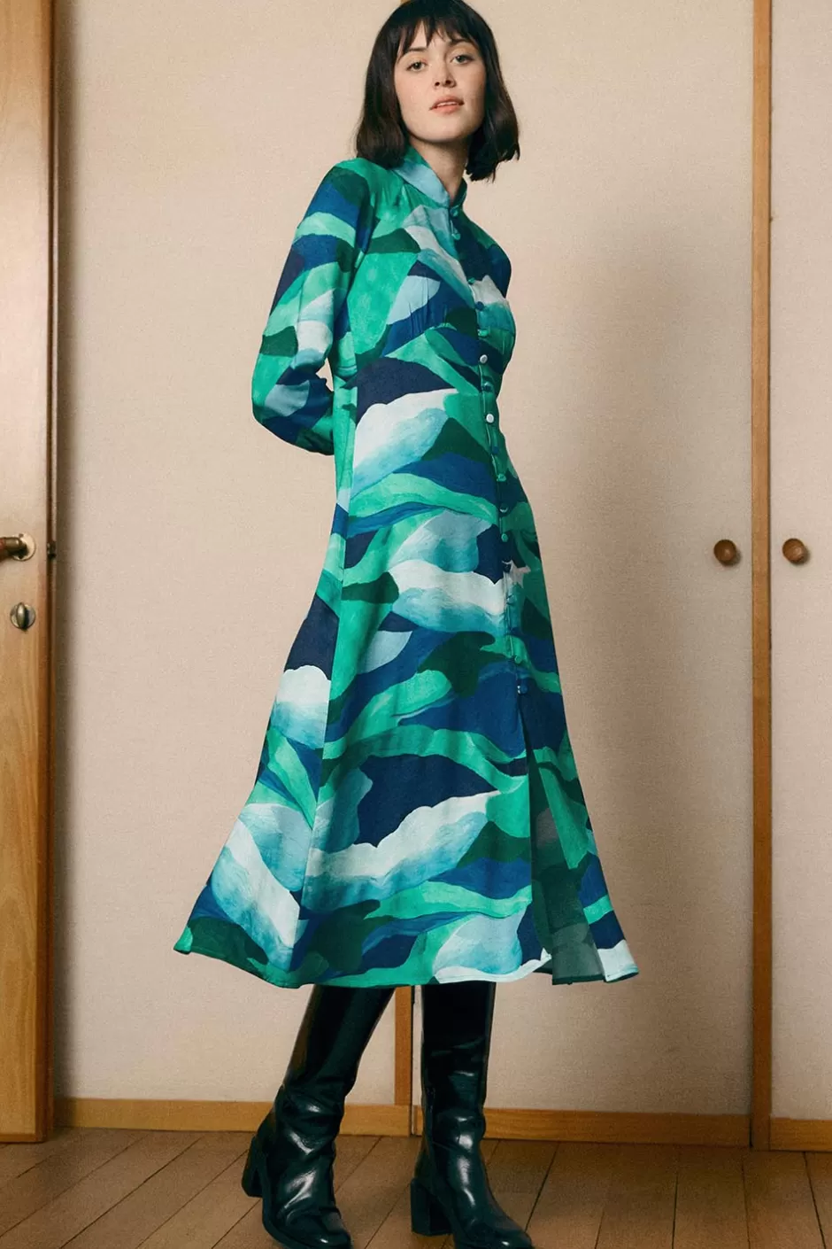 robe_victoria_evasion_glace_10.webp Soi Paris Robe Victoria Evasion glacée IMPRIMÉS Store